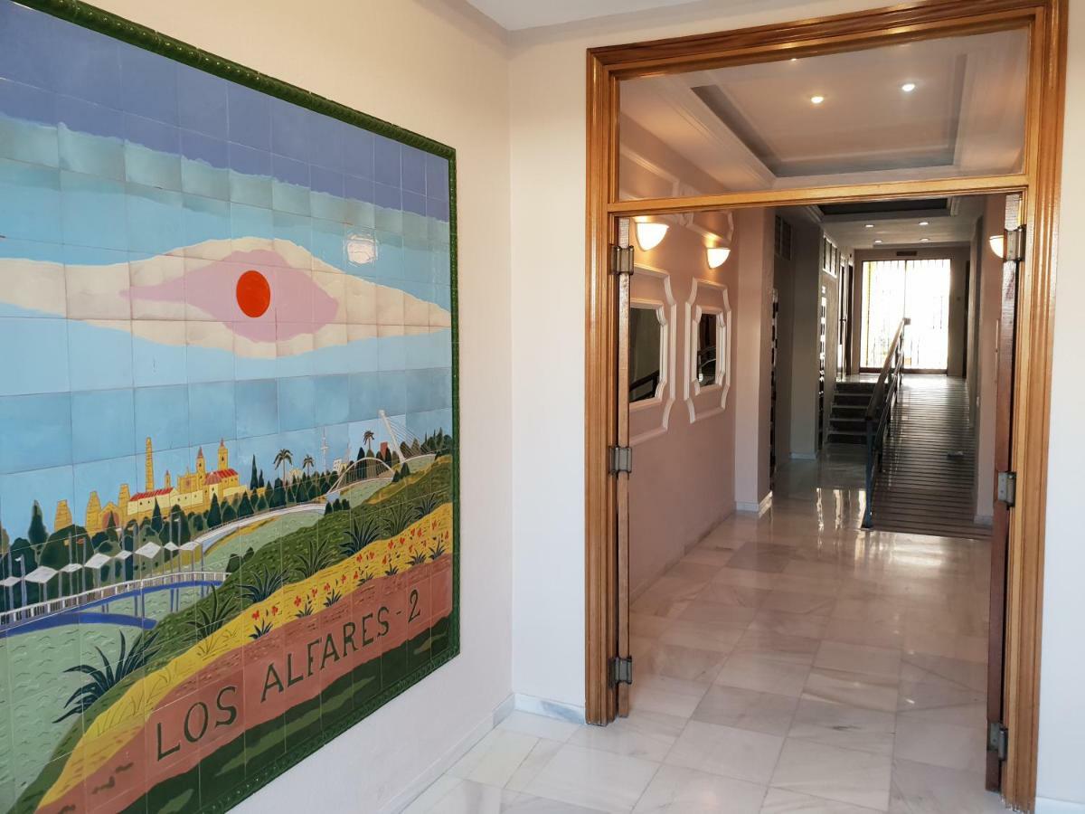 Apartamento Los Alfares De Triana Seville Exterior photo